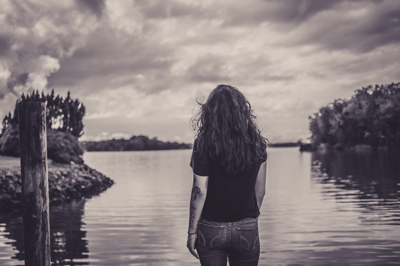 water, adventure is out there, 5K, coast, cloud - sky, outdoors, tranquility, united states, three quarter length, casual clothing, just breathe, hair
