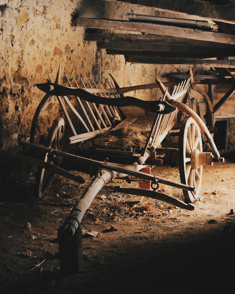rusty, deterioration, cart, outdoors, mode of transportation, transportation, remains, 4K, rudimentary, transylvania, old, wagon wheel, nature, ancient