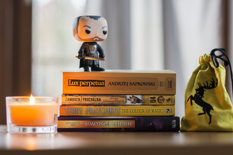 reading, representation, indoors, fantastic, pleasure, toy, baratheon, old, stannis baratheon, 4K, food and drink, close-up, still life, male likeness