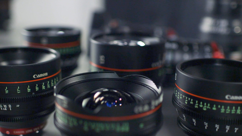 camera - photographic equipment, in a row, selective, focus on foreground, digital camera, lens - eye, teleconverter, group of objects, film equipment