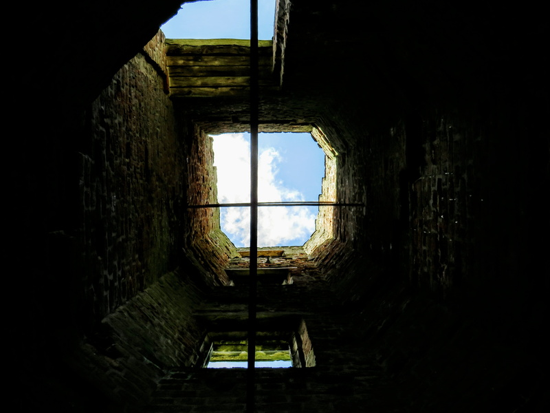 newtown linford, low angle view, house, history, up, stone wall, 4K, no people, dark, wall, building, staircase, nature, park, ruin, deterioration, sky