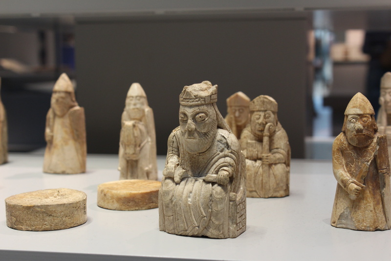 sculpture, representation, chessmen, history, king, human representation, belief, creativity, figurine, ancient, 5K, chess, isle of lewis, close-up, lewis chessmen