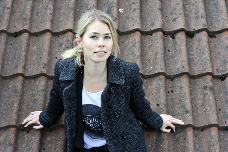 pale, Birgitte Hjort Sørensen, Danish Girl, blonde, Danish, Borgen, 720P, black coat, coats
