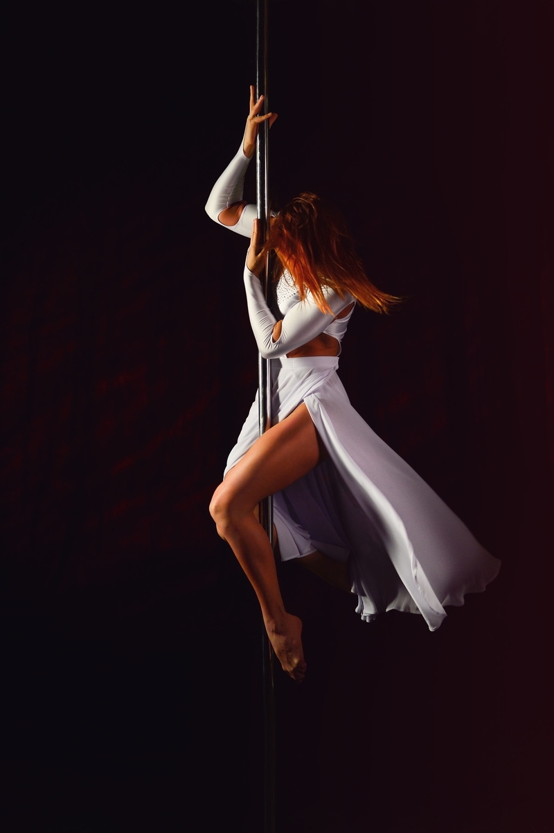 performance, studio shot, dance, young women, hair, beautiful woman, strength, rope, long hair, black background, dancing, girl, pretty, elegance, women