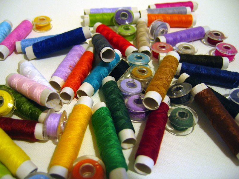 fadenrollen, blue, cotton, craft, still life, spools of thread, surface, red, spool, high angle view, abundance, choice, sew on, textile, yellow, creativity