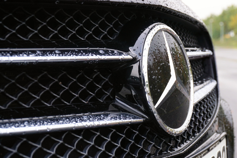 outdoors, mercedes-star, star, shiny, security, automotive, no people, black Color, protection, front, wheel, daimler-benz, benz, silver colored, chrome