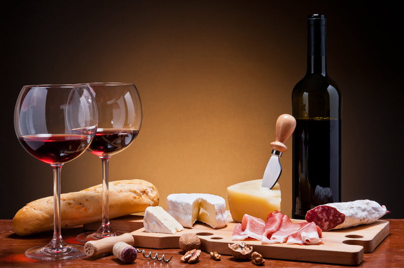 grape, household equipment, bread, brown, black, cheese, freshness, gourmet, studio shot, 4K, luxury, close-up, wineglass, drinking Glass, dairy Product