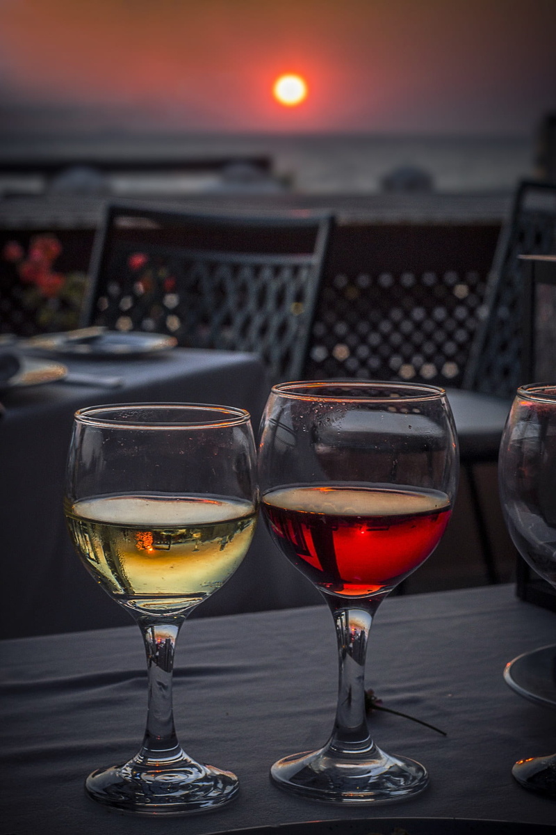 sunset, alcoholic, wineglass, close-up, taste, view, 1080P, no people, beverage, yellow, freshness, alcohol, glass of wine, grape, drink, red wine, focus on foreground