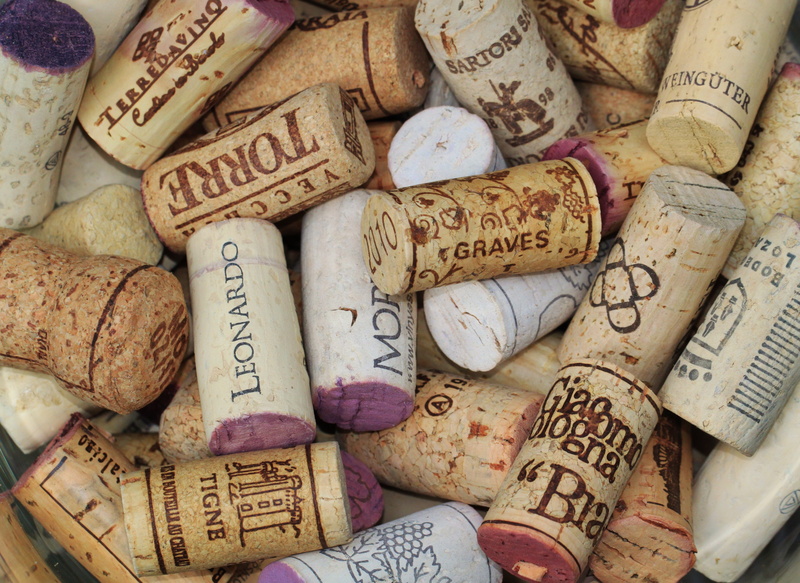 tasting, wine corks, 4K, number, no people, labels, close, backgrounds, wine varieties, wine cork, cork, drink, still life, wine tasting, wineries, communication