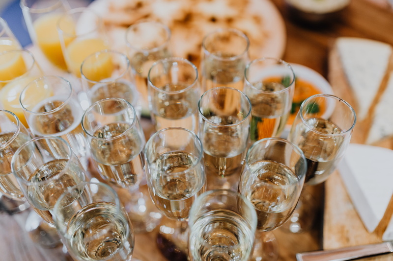 snack, shot glass, high angle view, crockery, winetasting, transparent, wine, italian, white wine, 5K, close-up, french macaroons, tray, wineglass, focus on foreground