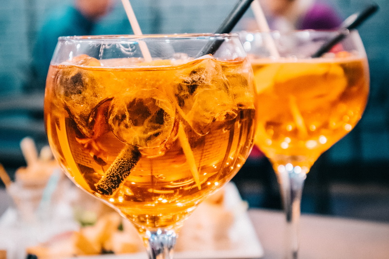 glasses, liquor, icee, drinking, rum, beverages, restaurant, celebration, orange color, tasty, clear, cocktail, liquid, 5K, champagne, wine, glass, wine glass