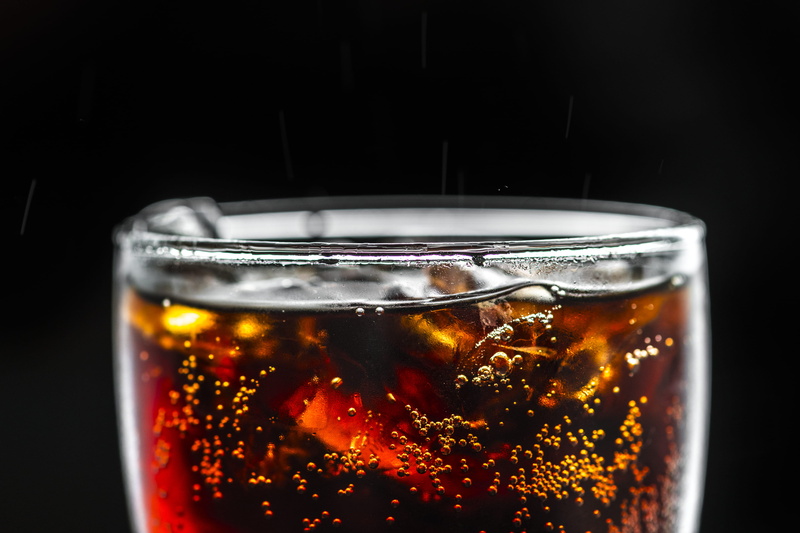 drinking, ice cubes, clear, black background, cold drink, bubbles, 4K, cola, refreshment, alcohol, glass - material, freshness, food and drink, liquid