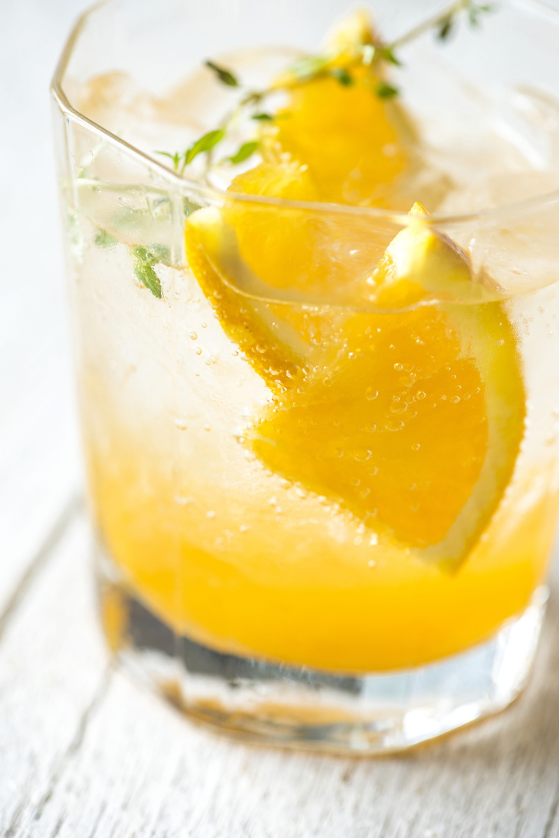 alcohol, close-up, no people, brown, glass, wooden, mint, slice, flavored, sweet food, cold, icee, refreshment, garnish, food and drink, citrus fruit, drinking
