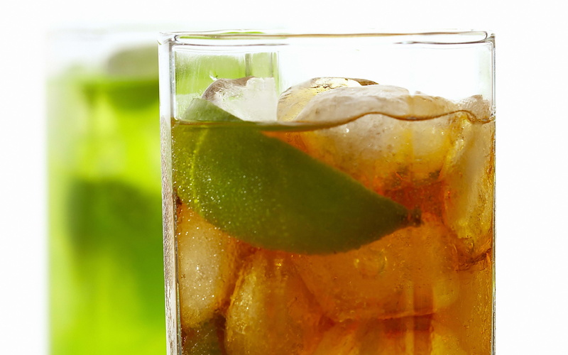 close-up, alcohol, mojito, no People, 5K, cube Shape, rum, glass, drinking, drinking Glass, household equipment, green Color, hard liquor, lemon, cool