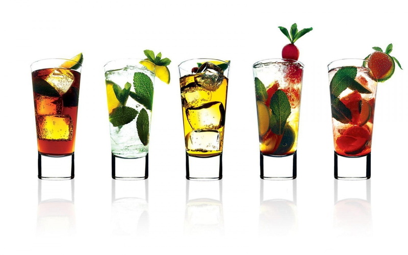 household equipment, drinking glass, glass, cocktails, food, drink, leaf, refreshment, mint leaf - culinary, herb, white background, garnish, cocktail