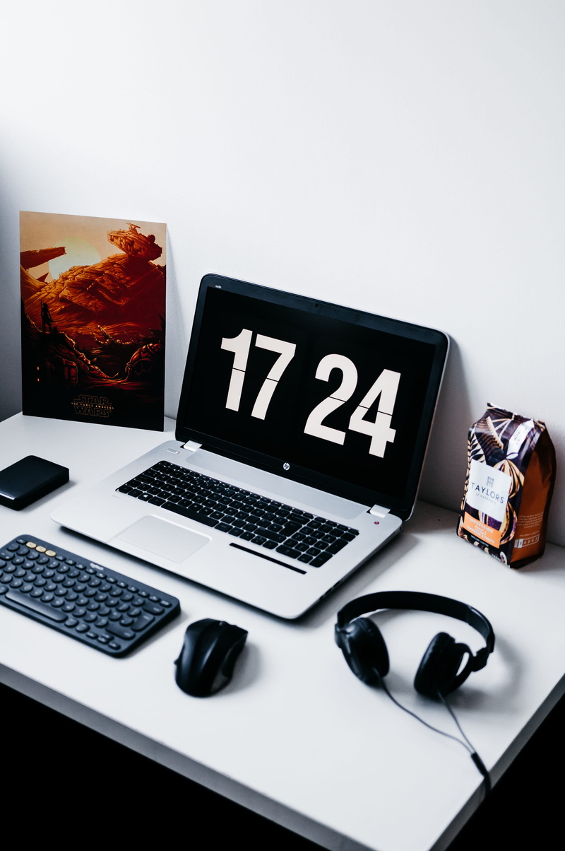 time, 17, star wars, ideas, equipment, mouse, internet, 4K, taylors, design space, homeoffice, harddrive, pC, home, table, computer Monitor, minimal, concepts