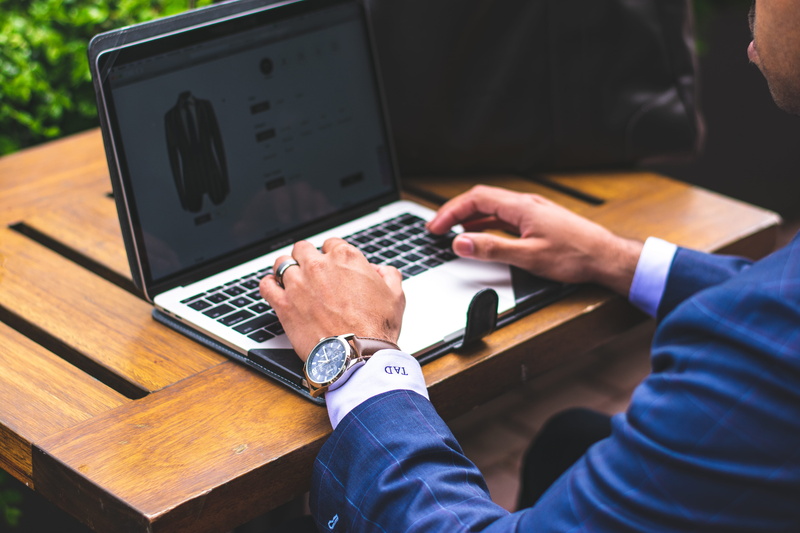 surfing the net, digital nomad, 5K, men, desk, macbook pro, laptop, adult, connection, business person, table, hand, indoors, people, business, wireless technology