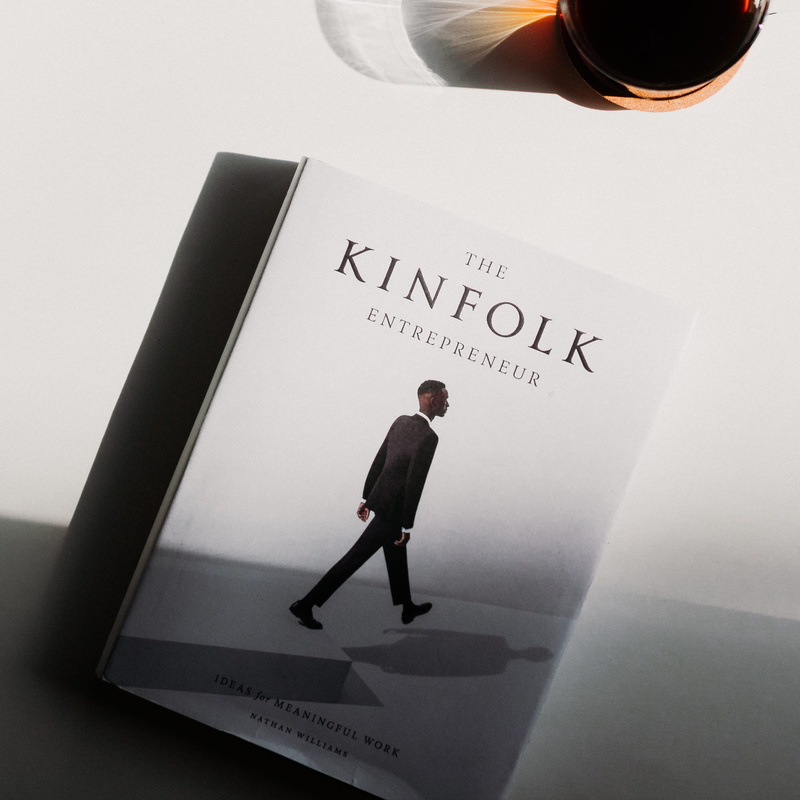 business person, book, shadow, office, architecture, unemployment, work, contrast, lance, 2K, white, businessman, social, coffee time, figurine, corporate business