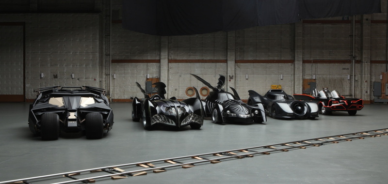tire, sport, sports helmet, mode of transportation, crash helmet, car, 1080P, stationary, land vehicle, DC Comics, sports race, indoors, Batman, motor racing track