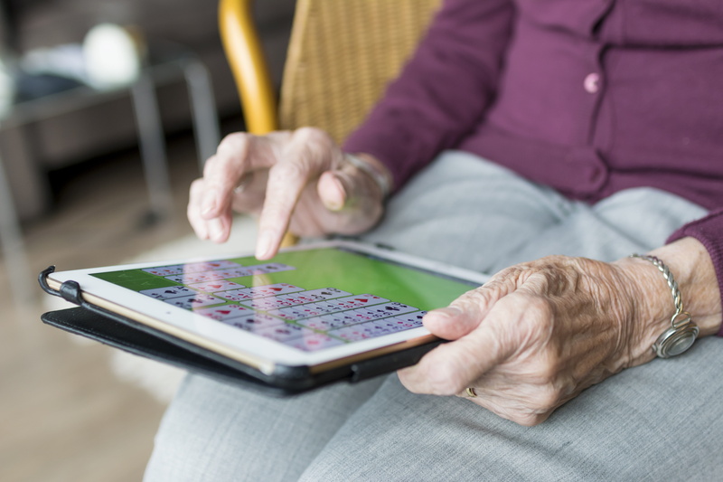close-up, human hand, ipad, white, self-reliance, care, 5K, elderly, purple, lifestyles, furniture, old person, hands, retirement, indoors, vulnerable