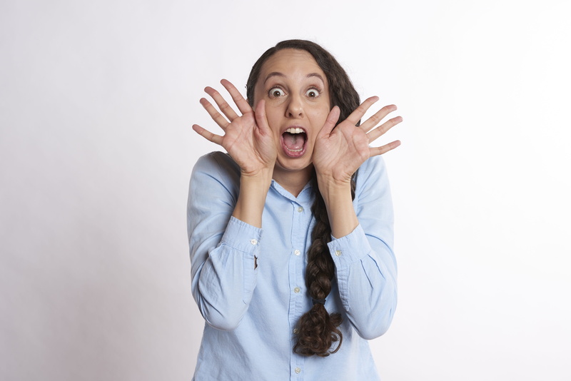 sleeved, wearing, waist up, girl, awakened, fear, enthusiastic, hysterical, female, human body part, standing, thrilled, surprise, long, happiness, indoors
