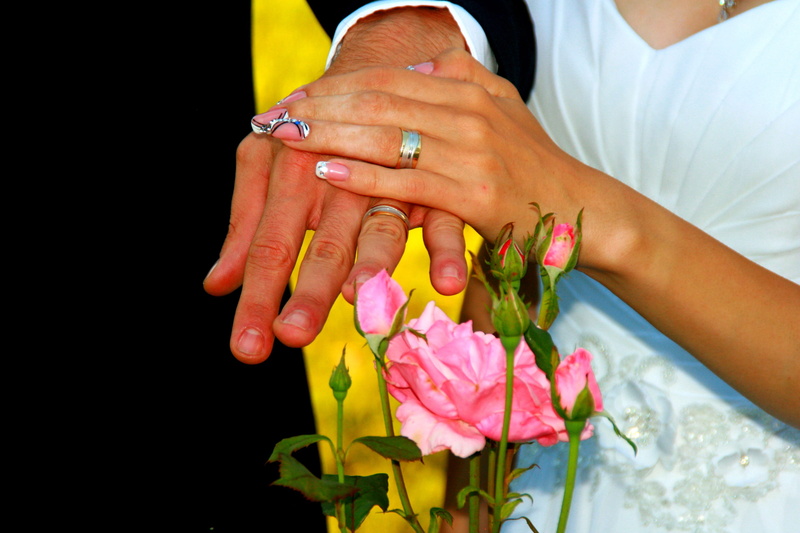 togetherness, midsection, people, engagement, love, females, finger, flower arrangement, human body part, bridegroom, flowering plant, real people, two people