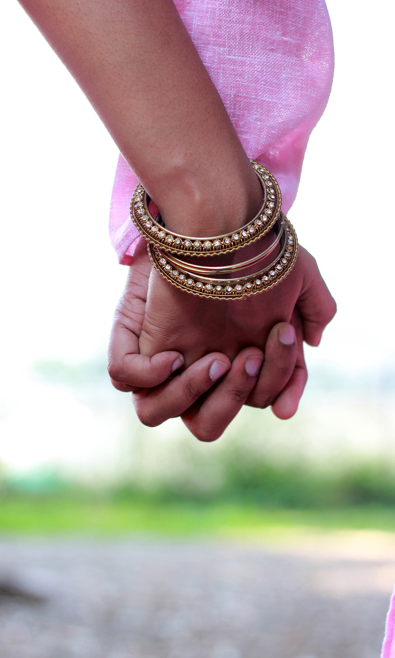 human hand, together, lifestyles, nature, adults only, two, happinesss, people, day, one person, midsection, hands, holding hands, bracelet, finger, body part