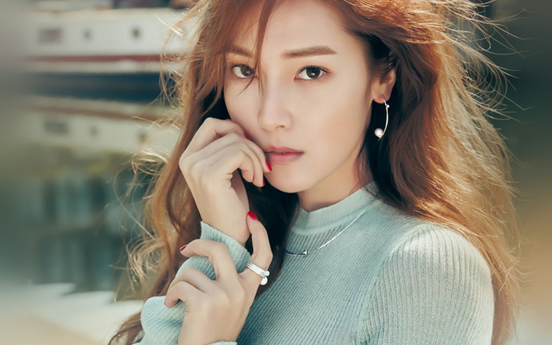 kpop, women, jessica, snsd, holding, hair, woman, hairstyle, outdoors, beautiful woman, real people, leisure activity, contemplation, 4K, headshot, young women