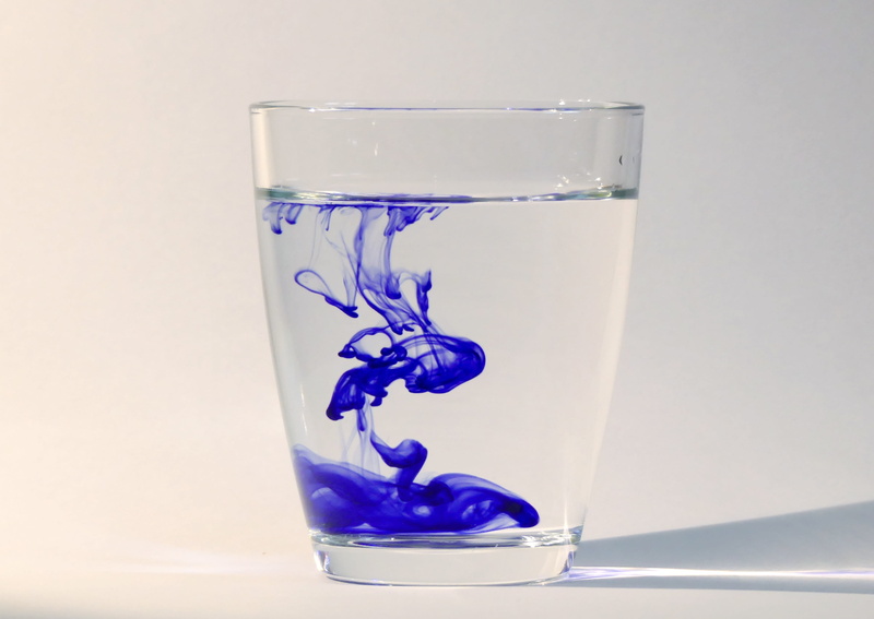 still life, drinking water, dissolving, water, no people, drops in the water, diffusion, droplets, drinking, refreshment, mix, ink, colored water, glass