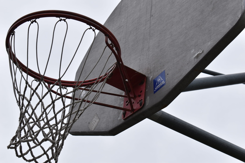 arrow, dock, nature, clear sky, transportation, leisure activity, clamp, ball, reel, hoop, circle, ferris wheel, basketball - ball, basketball hoop, close-up