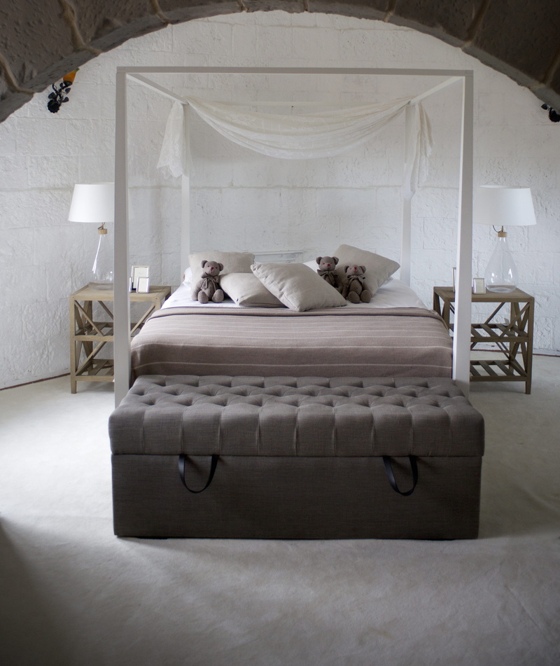 hotel room, white color, quilt, canopy, stylish, white, design, ottoman, domestic life, hotel, bed, lighting equipment, gray, 4K, structure, no people