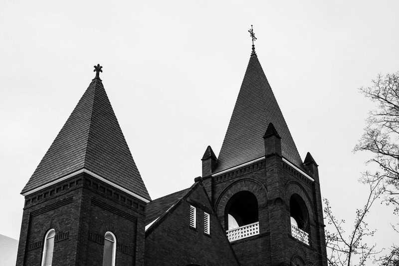 place of worship, steeple, religion, roof, architecture, outdoors, theme overhead, nature, building exterior, 4K, day, belief, tower, clear sky, spire