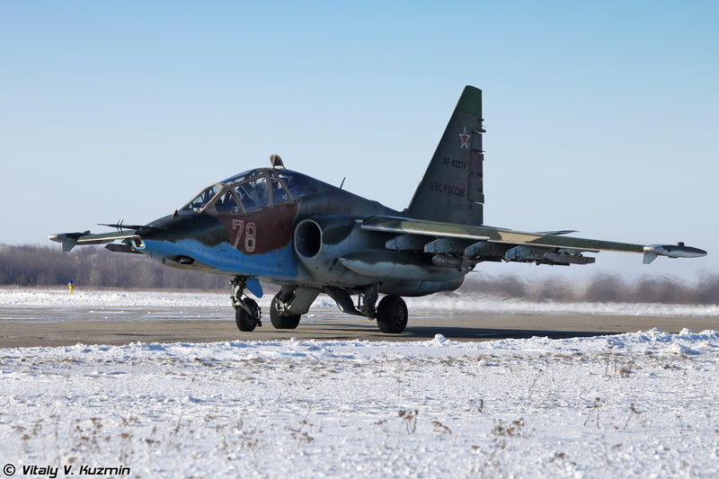 military Airplane, sky, flying, power, conflict, performance, su-25, aerospace Industry, black, airport, air Force, no people, mode of transportation, fighter Plane
