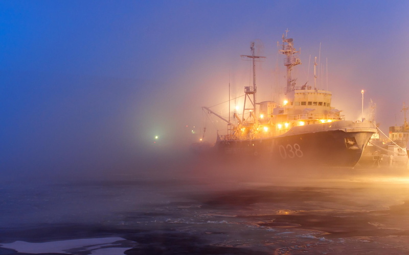 fog, ship, 2K, port, ice, pictures, lights, watercrafts, desktop