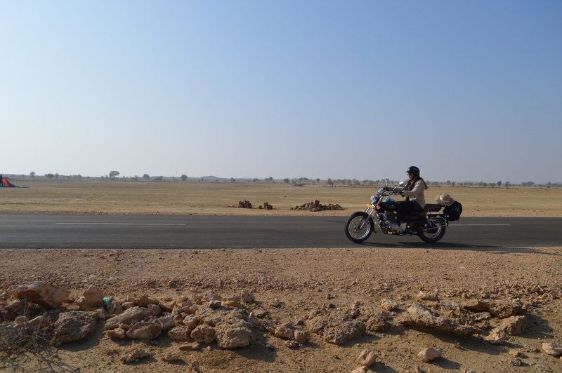 crash helmet, Freedom, copy space, desert, 5K, sky, one person, outdoors, Girl, landscape, climate, dom, adventure, land, side view, full length, transportation