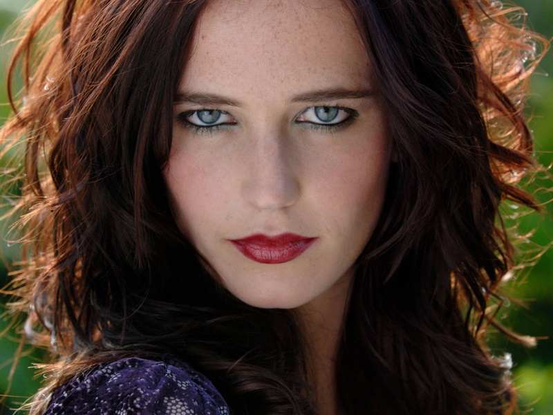 body part, beautiful woman, green, blue, young adult, front view, adult, long hair, looking at camera, human body part, beauty, Eva Green, fase, lipstick