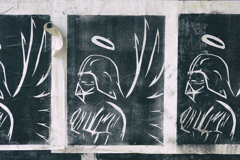 damaged, board, day, faded, chicago, drawing, angel, communication, craft, representation, message, human representation, wall - building feature, no people