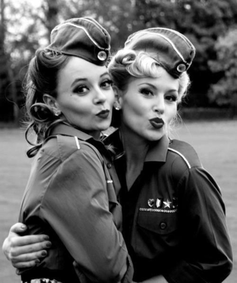 monochrome, World War II, women, two women, old photos, 1080P