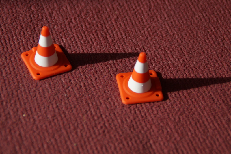 small, two, cone, close-up, orange, sport, indoors, 5K, hat, pylon, shadow, pointed, leisure games, no people, orange color, miniature, rules, sunlight