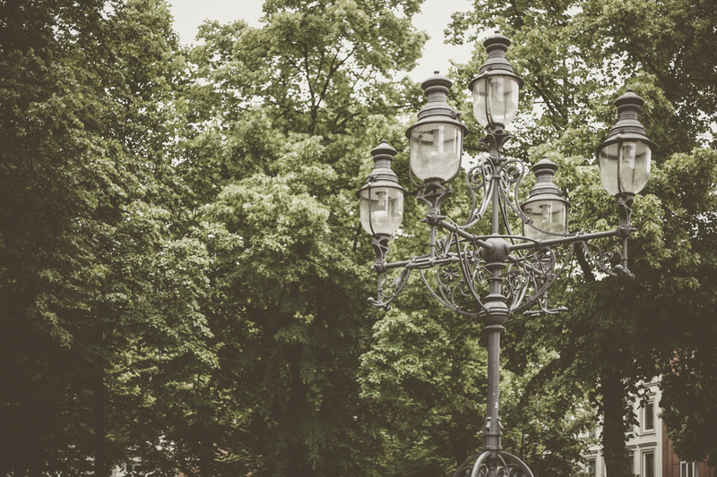 sundial, 2K, tree, lighting equipment, building exterior, metal, lamp post, flagstone, built structure, harness, low angle view, electric lamp, lampshade