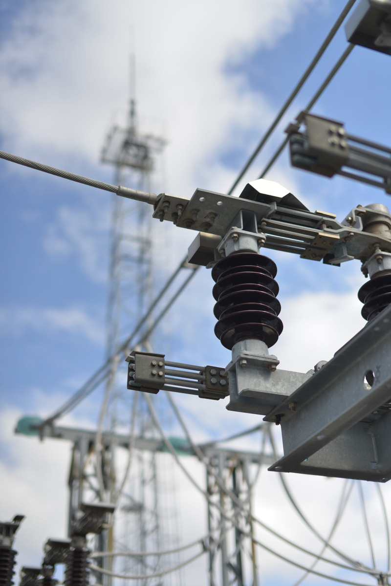 cable, sky, 5K, power supply, metal, power, day, low angle view, nature, machinery, travel, fuel and power generation, outdoors, rashidinia, architecture