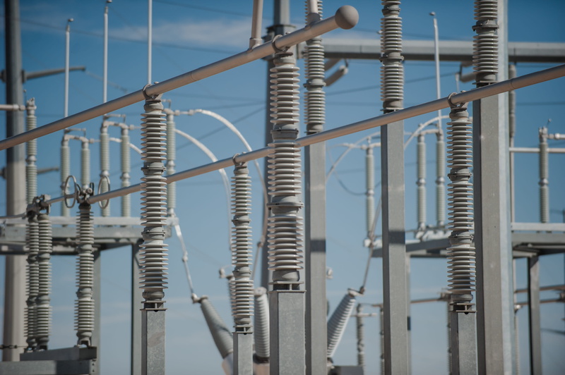 backgrounds, power supply, built structure, complexity, cable, day, fuel and power generation, pattern, posts, silver colored, electronic, 4K, pipe - tube