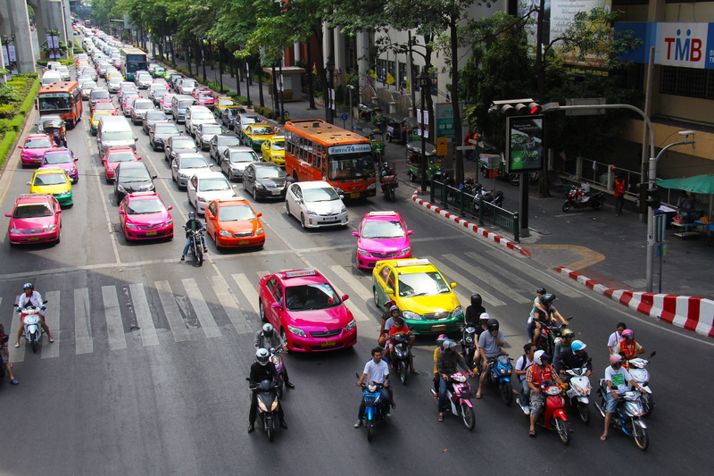 yellow, motorist, thailand, aerial, street, cars, assorted, tourist, colorful, crash helmet, 2K, real people, crowd, mode of transportation, traffic, city street
