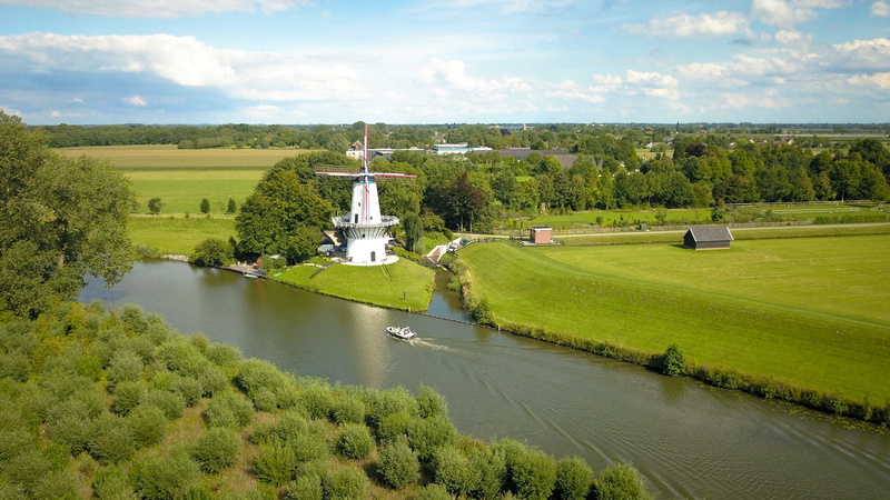 beauty in nature, water, hollands, windmiles, holland, nature, the netherlands, architecture, field, scenics - nature, beesd, green color, no people, built structure