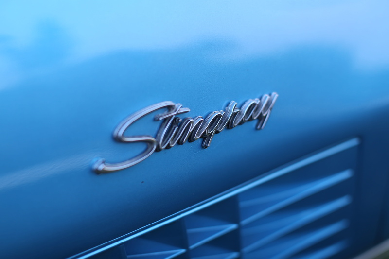 vehicle, antique, historical, road, nostalgia, automobile, blue background, adventure, travel, corporate business, 5K, railway, transportation, steel