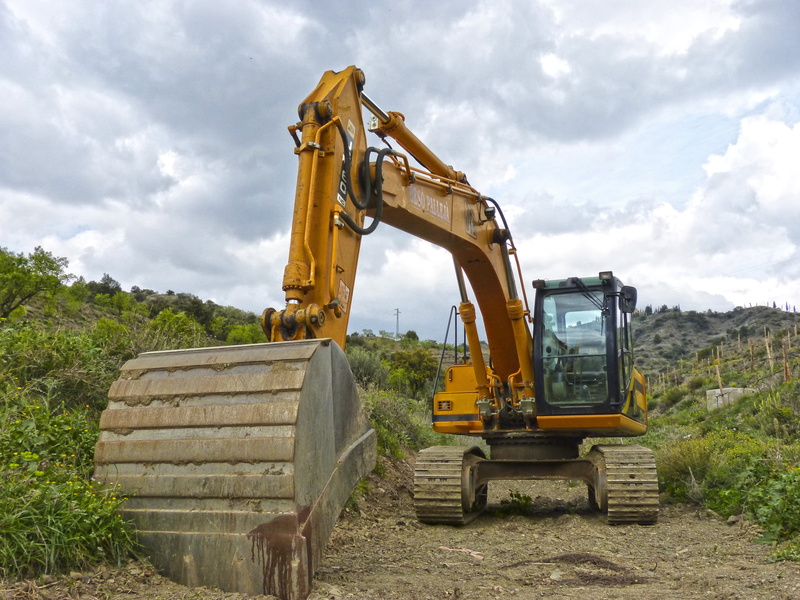 dirt, industrial equipment, nature, construction Site, transportation, construction Equipment, land Vehicle, construction Industry, beside, equipment, digging