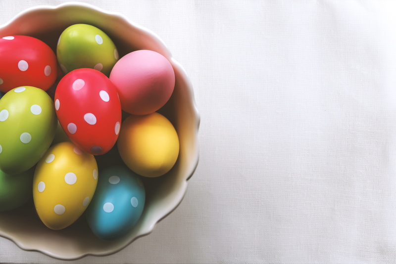 5K, close-up, full, directly above, happy, eggs, ball, pool ball, holiday, celebration, bowl, table, indoors, high angle view, copy space, easter, food
