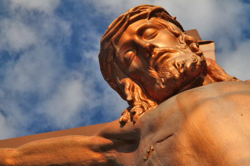 cloud - sky, religion, creativity, crucifix, cross, mammal, day, male likeness, jesus, sculpture, christ, 5K, human representation, classical style, architecture