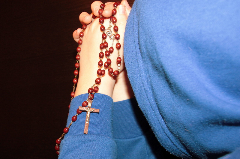 christ, hand, blue, jewelry, one person, human body part, front view, sad, christianity, 4K, bead, religion, necklace, faith, lifestyles, human hand, rosary