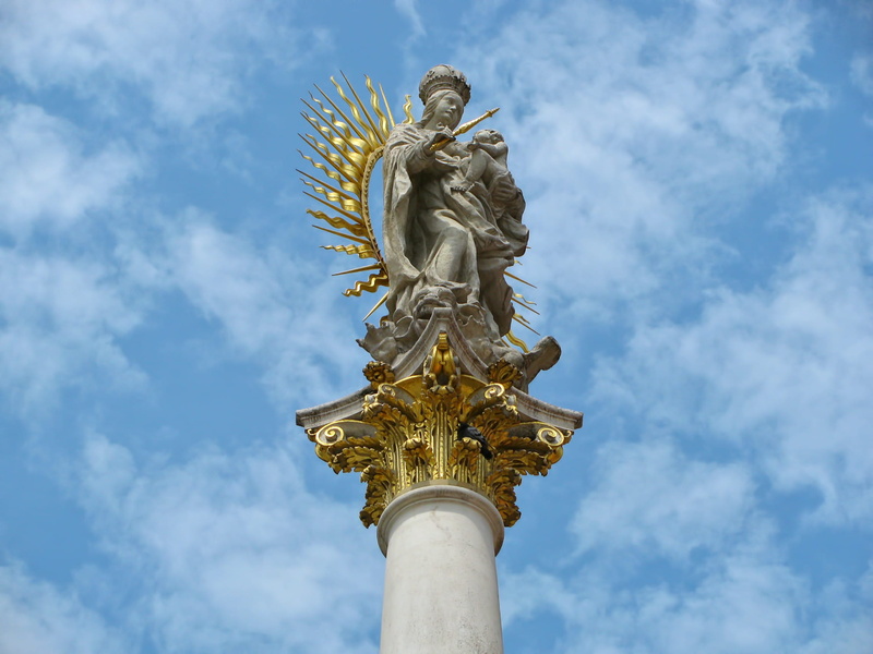 female likeness, christianity, church, religion, no people, sculpture, low angle view, holy symbol, day, heaven, cloud - sky, gold, 1080P, angel, jesus christ